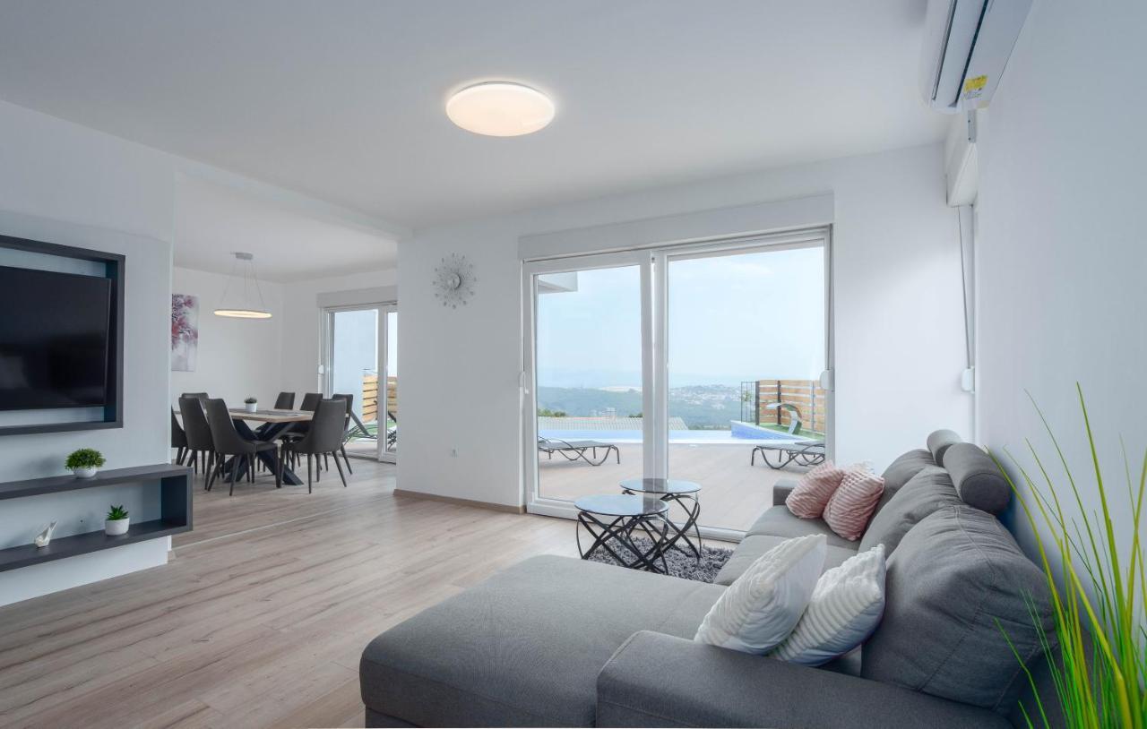 Villas Alfa & Omega Klis Екстер'єр фото