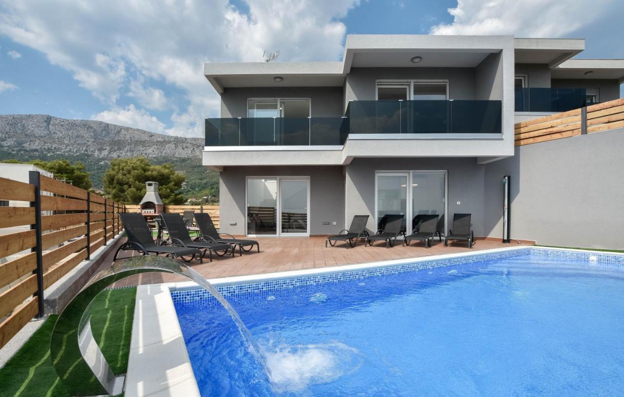 Villas Alfa & Omega Klis Екстер'єр фото