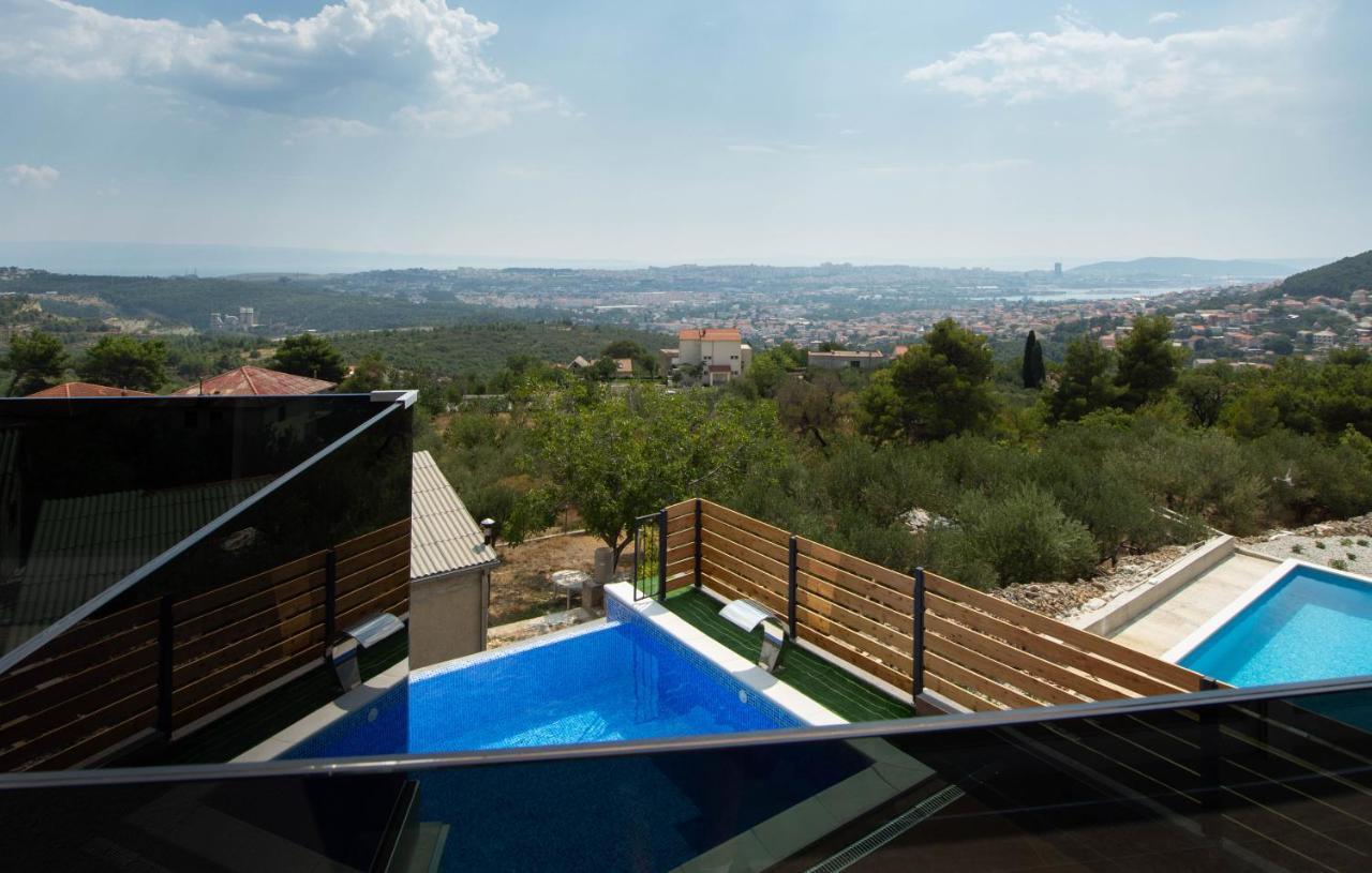 Villas Alfa & Omega Klis Екстер'єр фото