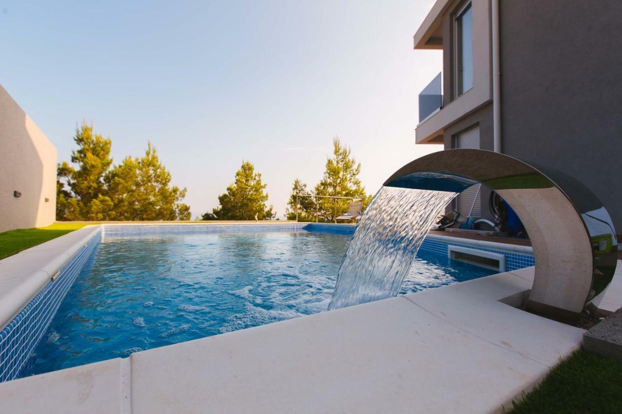 Villas Alfa & Omega Klis Екстер'єр фото